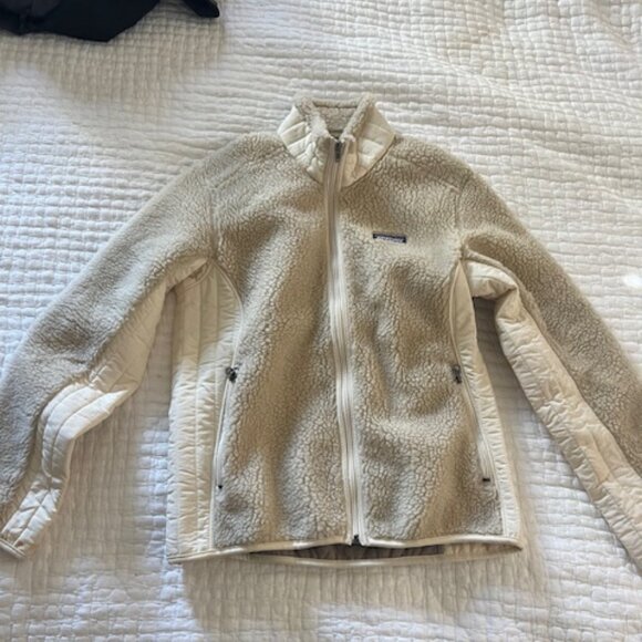 Women's Patagonia Retro Fleece Jacket Medium in Cream - Picture 1 of 4